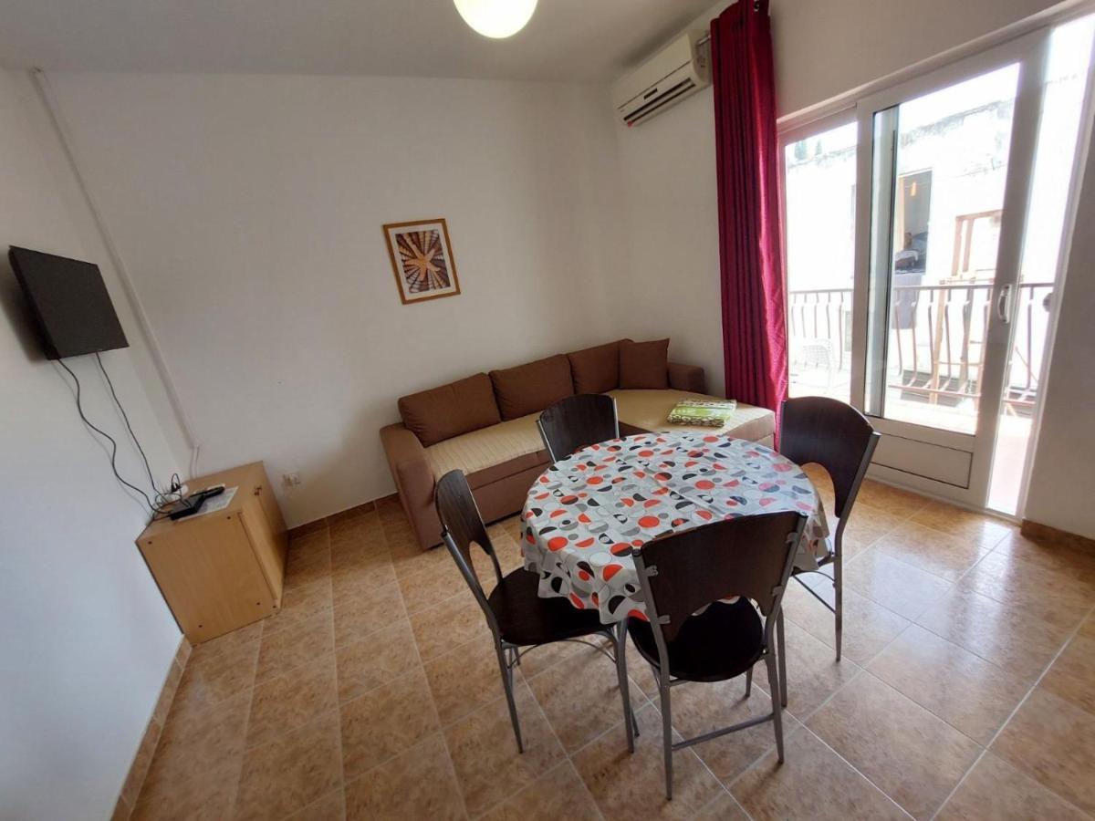 Apartments Marnikovic อุลซิน ภายนอก รูปภาพ