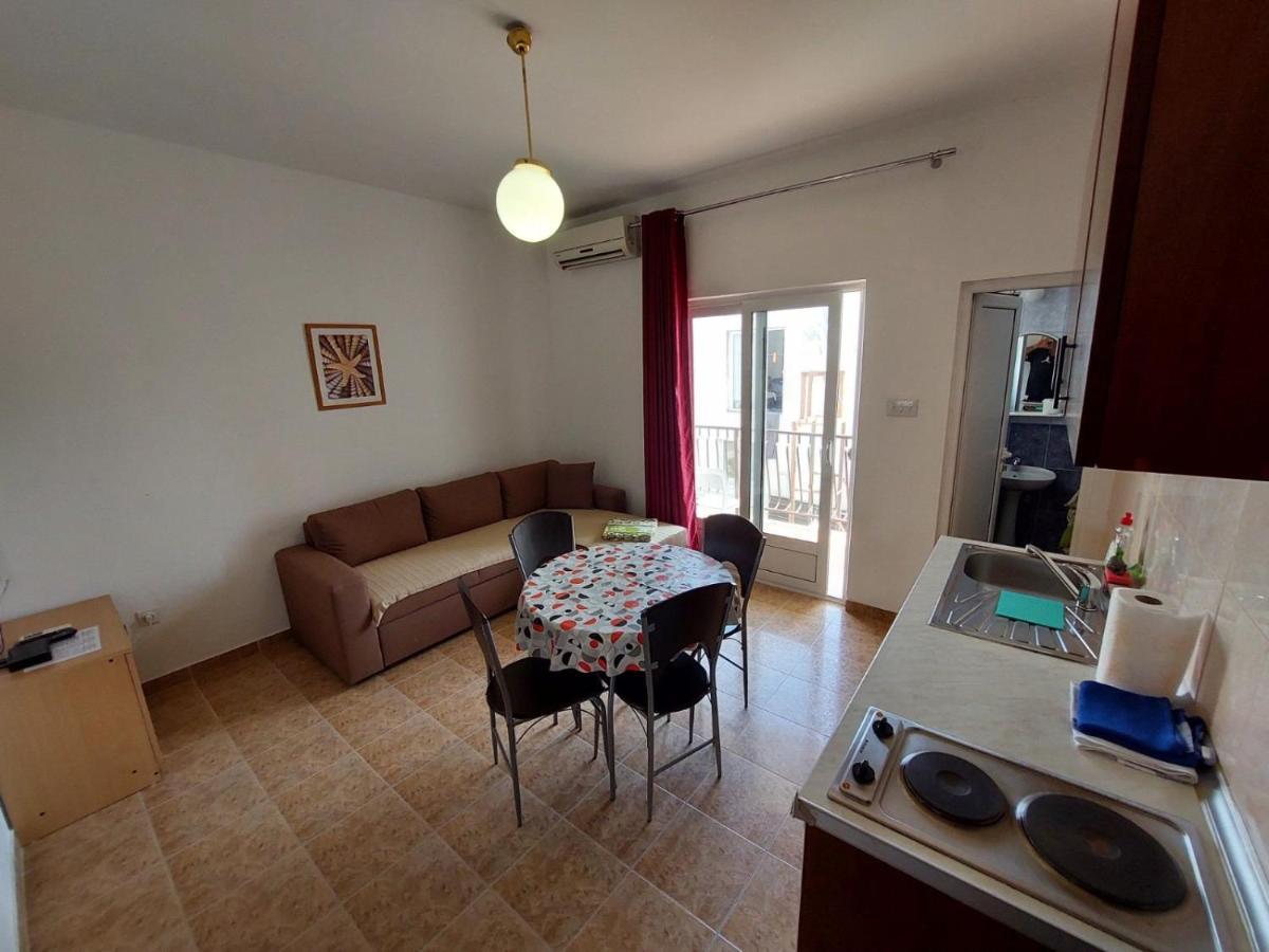 Apartments Marnikovic อุลซิน ภายนอก รูปภาพ